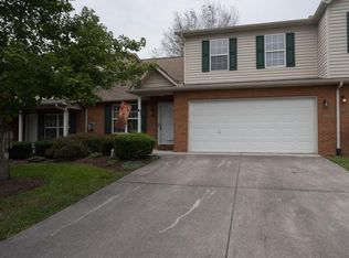 2101 Gatehouse Ln, Powell, TN 37849