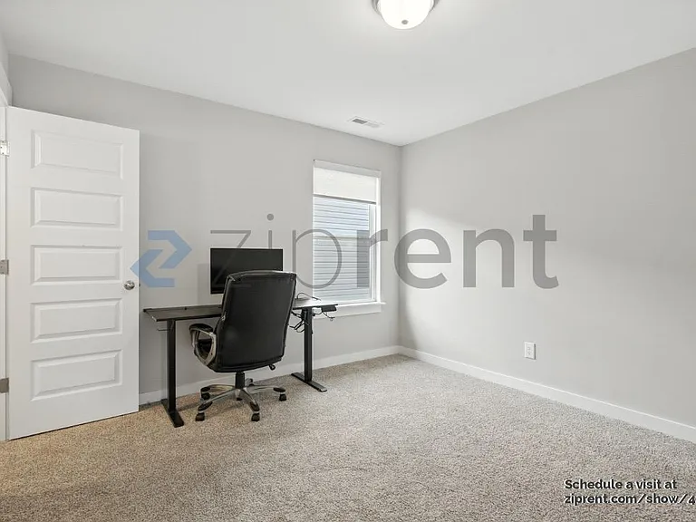 203 Hudson Dr — Photo 26