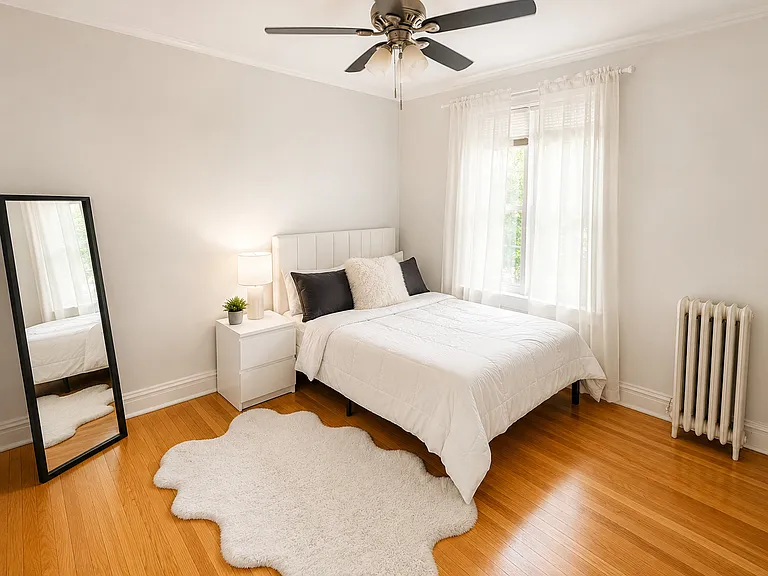 652 W Oakdale Ave #1S — Photo 4