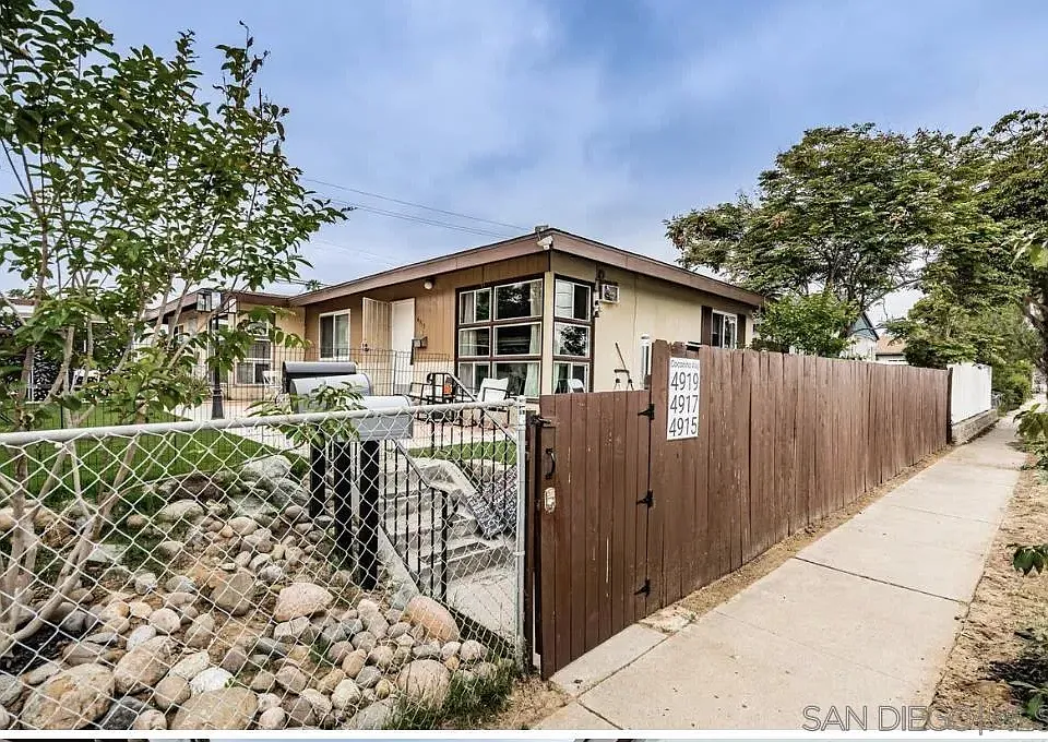 4919 Coconino Way
