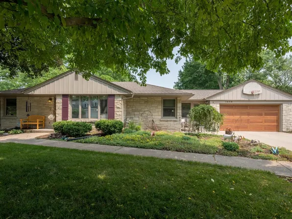 1256 North 122nd STREET, Wauwatosa, WI 53226