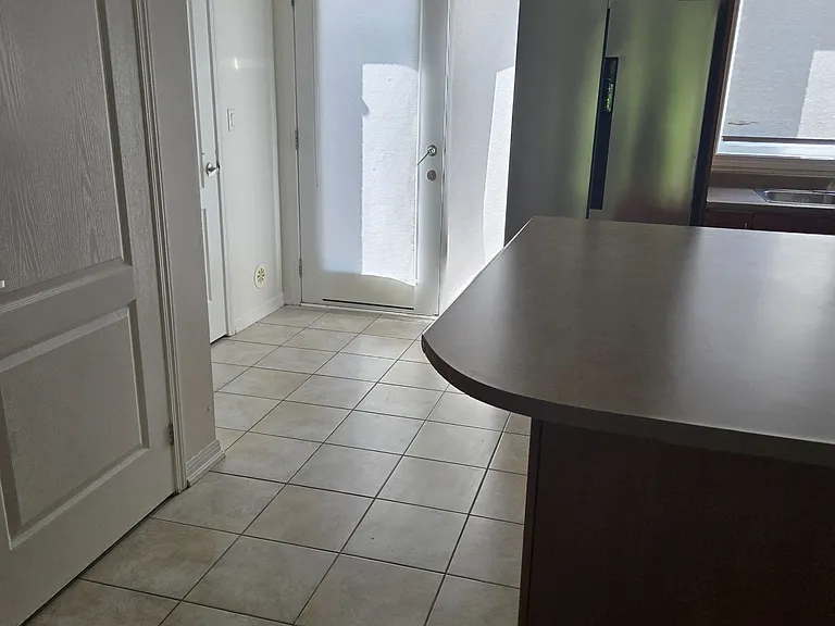 3120 Boxford Cres #5 — Photo 10