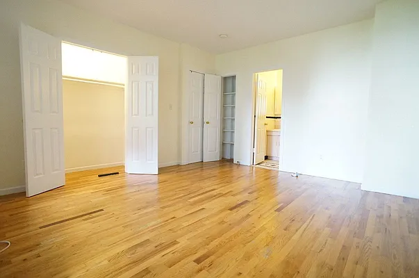 Rented by Real Broker NY LLC | media 30