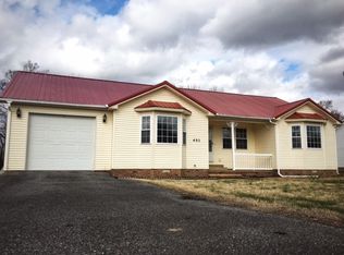 493 Golden Meadow Ln, Ledbetter, KY 42058