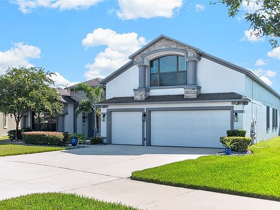 3rd image of 2823 COLEWOOD LANE