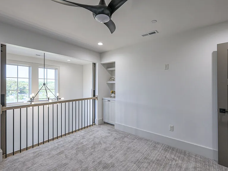 1025 Southwalk Dr — Photo 51