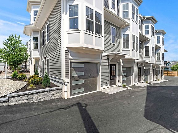 3rd image of 108 Allston St