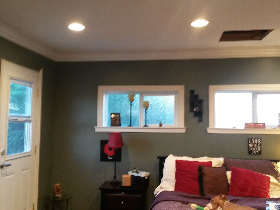 2nd image of 3800 Hillsdale Dr #Studio