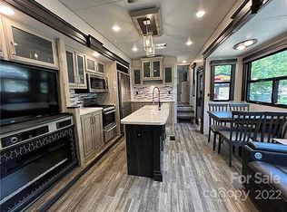 133 Marina Ln #15, New London, NC 28127