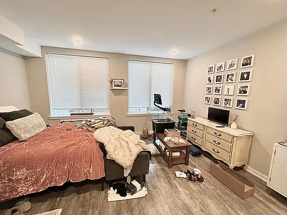 1730 Ridge Ave #2R — Photo 5