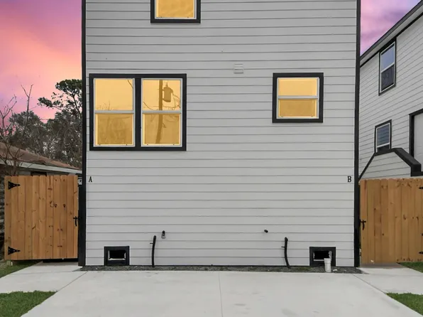 7123 Bywood St Unit A, Houston, TX 77028