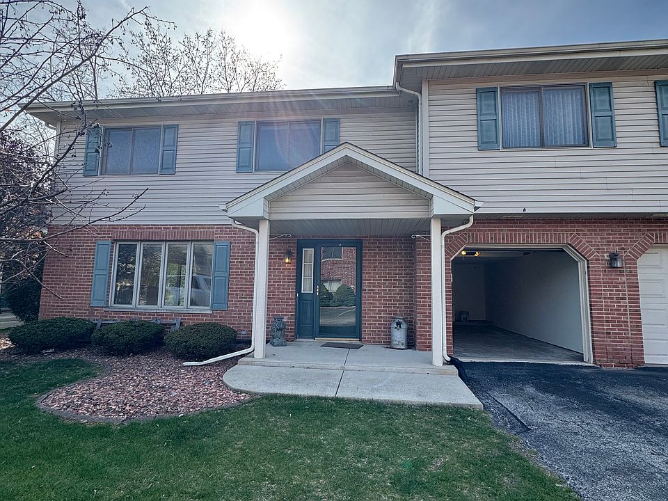 1st image of 11104 W Cove Cir #A
