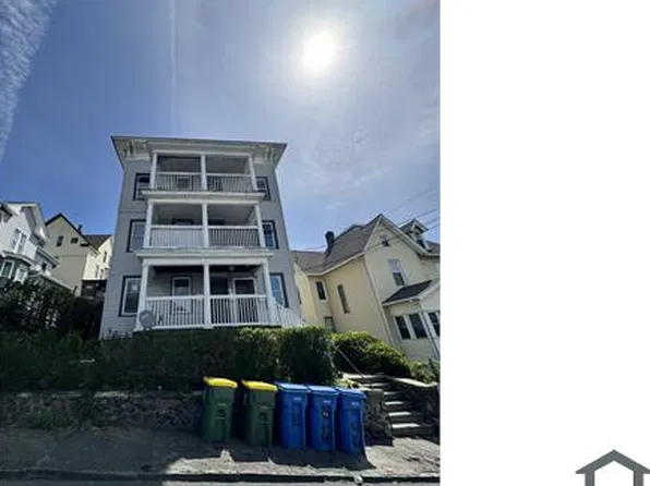 20 Coe St, Waterbury, CT 06704