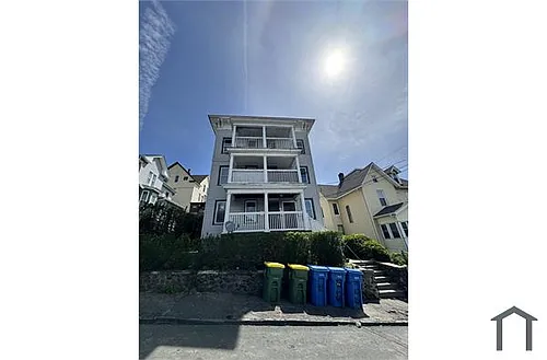 20 Coe St Photo 1