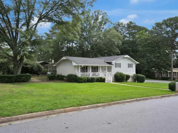 3835 Clearwater Dr, Atlanta, GA 30349