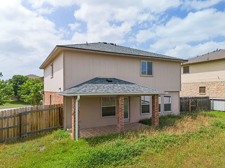 2002 Isabelle Dr — Photo 13