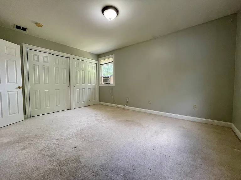 70 Grimes Rd — Photo 15