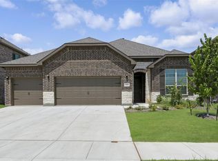 2441 Maple Stream Dr, Fort Worth, TX 76177