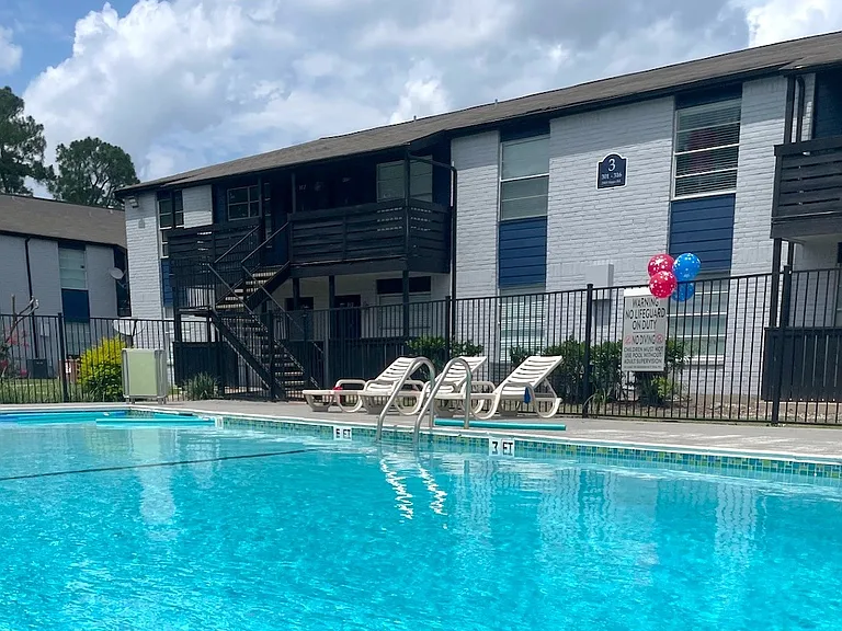 Crosby at Westchase Apartments — Photo 119