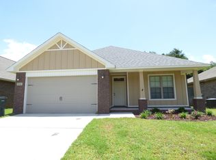 5204 Parkside Dr, Pace, FL 32571