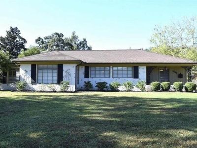 1085 N 23rd St, Beaumont, TX, 77706