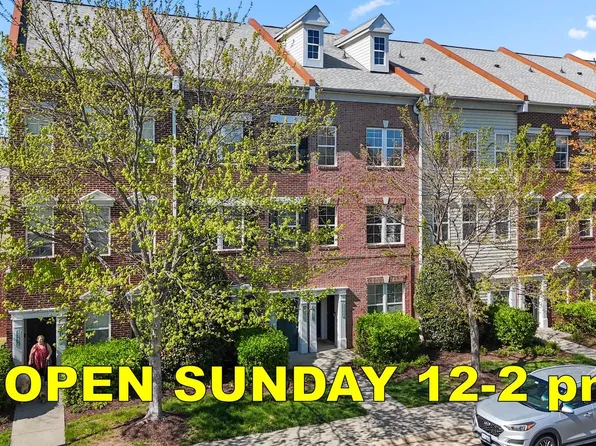 42462 Hollyhock Ter, Ashburn, VA 20148