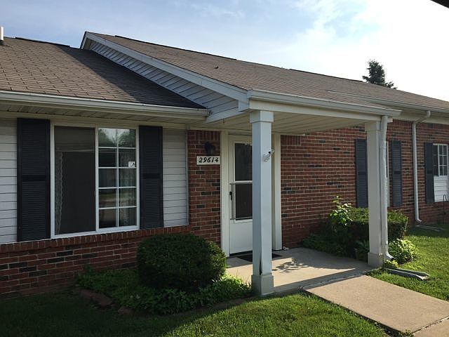 1st image of 29614 Pendleton Club Dr #1