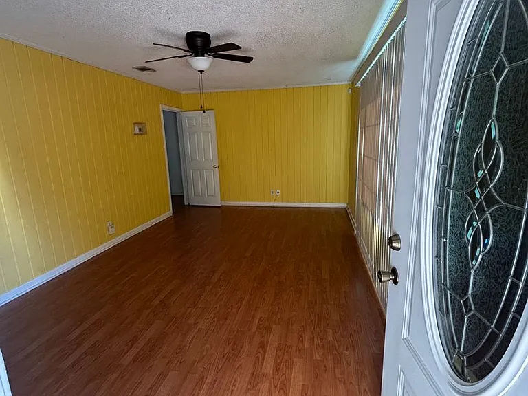 116 Moss Oak Dr — Photo 3
