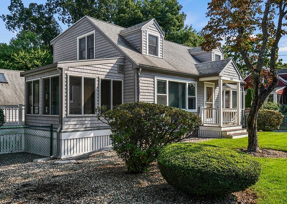 184 Lexington St, Woburn, MA 01801 Zillow