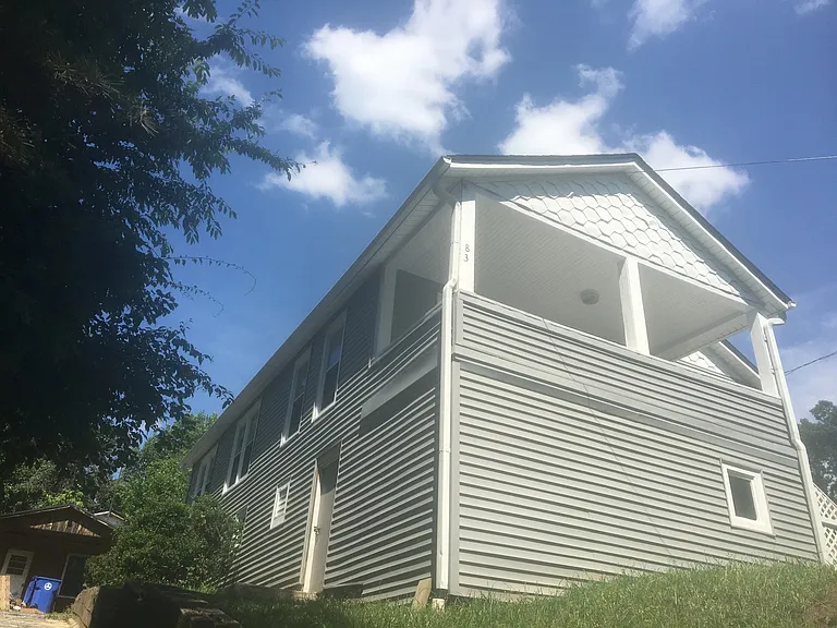 83 East St — Photo 2