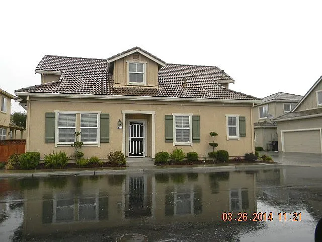 621 Betten St photo 1