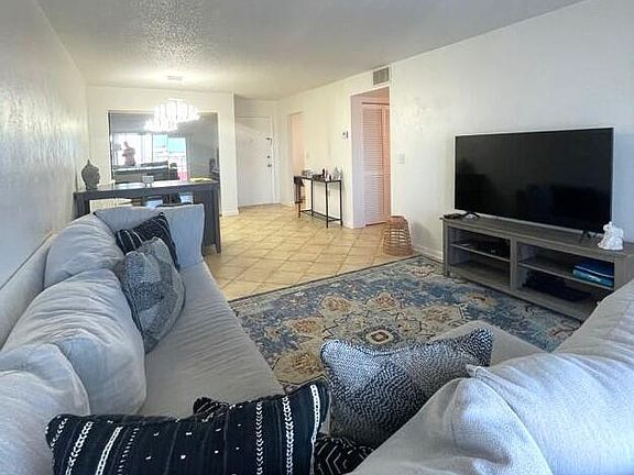 5th image of 2711 N Halifax Ave APT 475