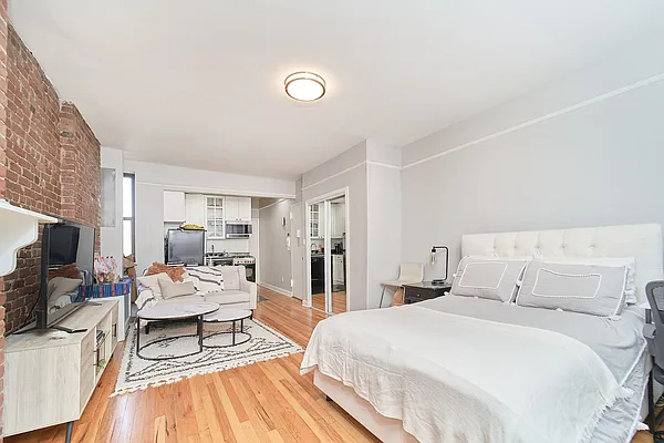 Rented by Living New York | media 15