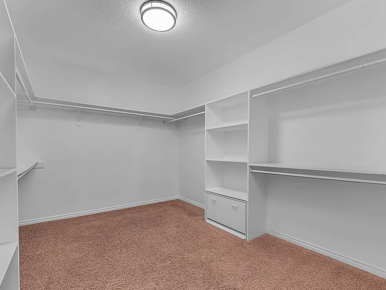 840 S East Mountain Cir — Photo 27