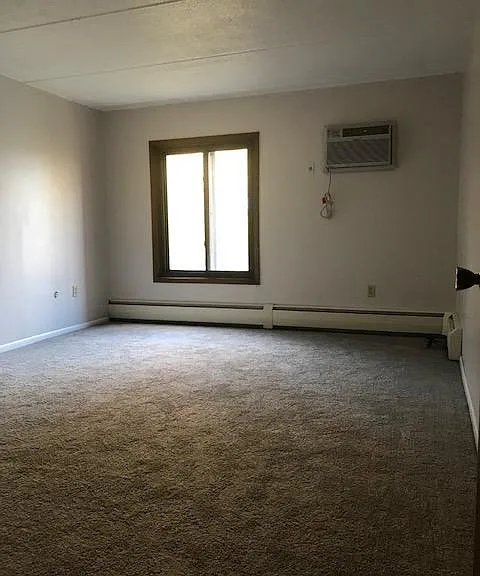 329 Geneva Ave N #204 — Photo 19