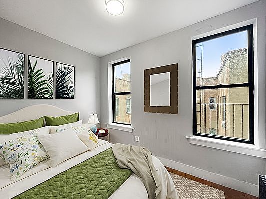 5th image of 2504 Adam C Powell Blvd #20