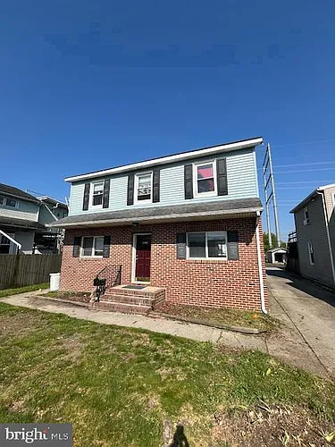 1026 Broadway #A Photo 1