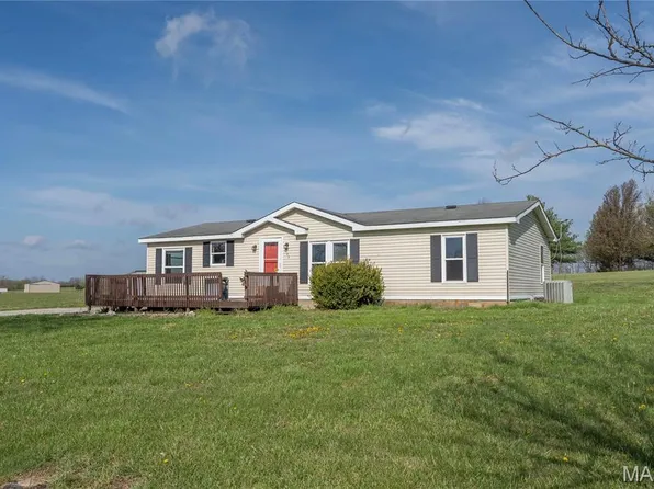 423 County Road 451, Oak Ridge, MO 63769