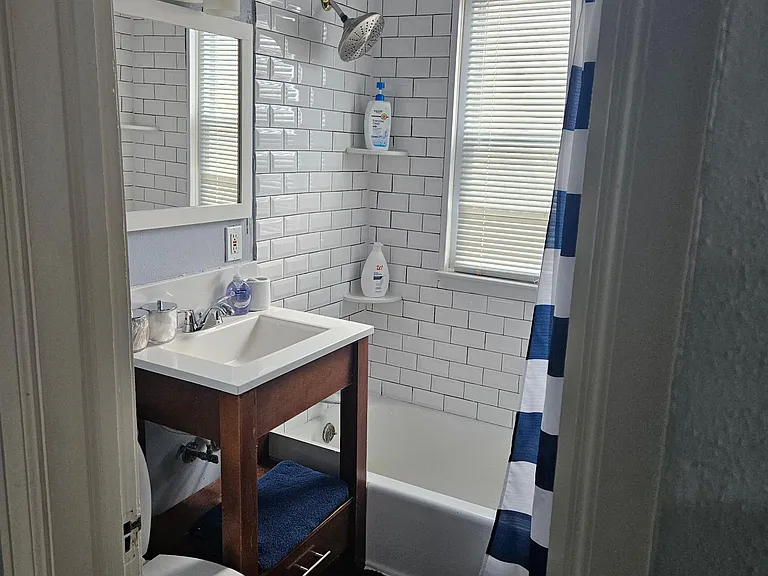10868 W Mount Vernon Ave — Photo 11