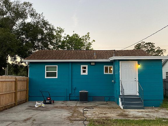 4th image of 2596 38th Ave N