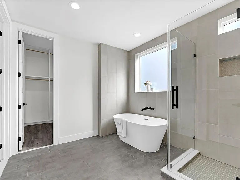 710 Link Rd #D — Photo 12