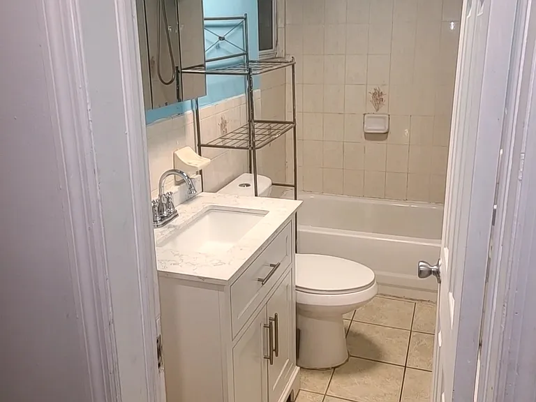 79 Davidson St #2 — Photo 9
