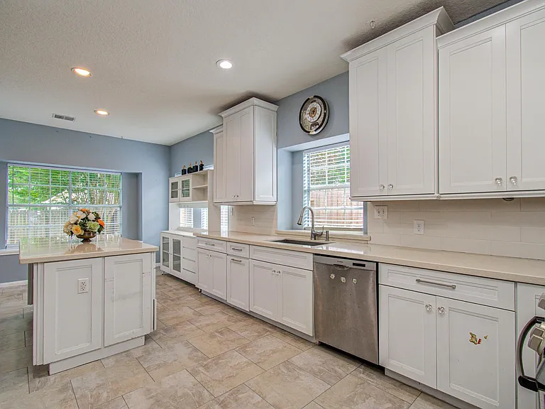 3631 Sunset Meadows Dr — Photo 13