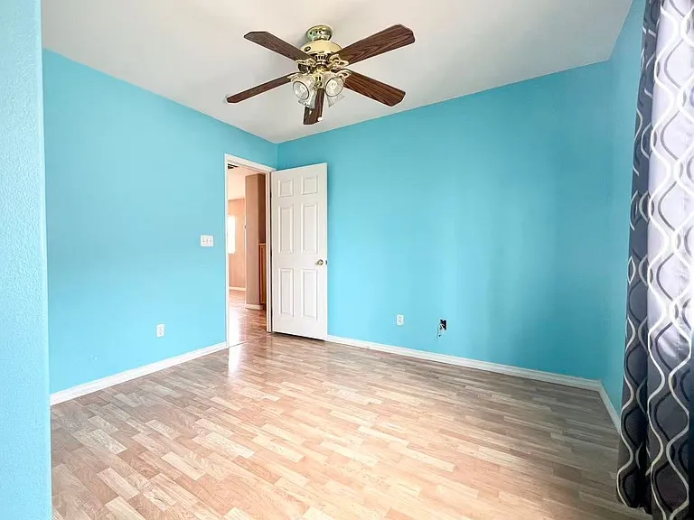 5875 Rainbow Trout Ct — Photo 21
