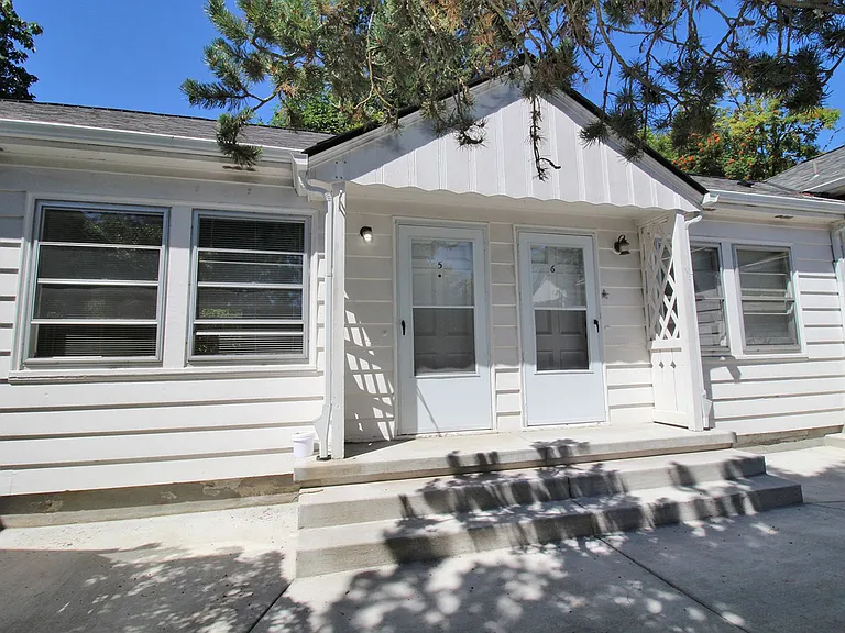 3507 SW 11th Ave — Photo 4