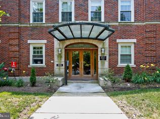 2926 Porter St NW APT 304, Washington, DC 20008