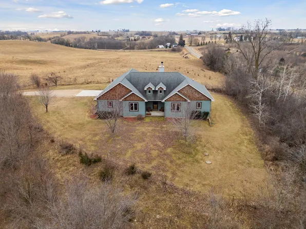 N5866 County Rd E, River Falls, WI 54022