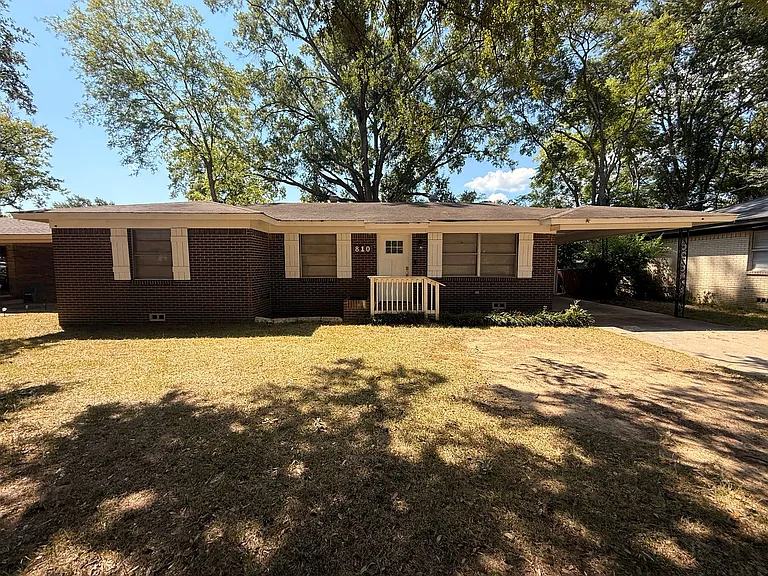 810 Glencrest Ln — Photo 31