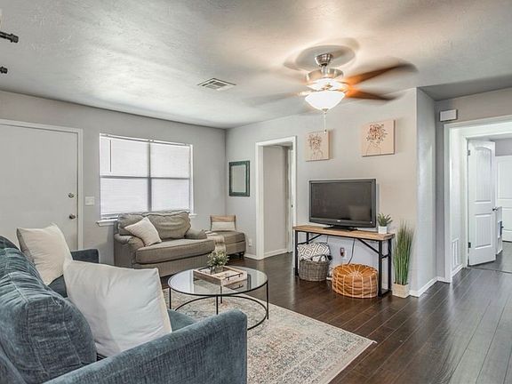 4th image of 1102 W Griggs Way
