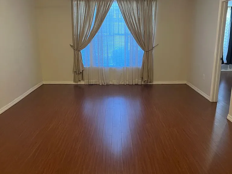 5542 Metrowest Blvd #7 — Photo 34